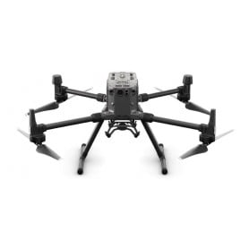 I-DJI Matrice 300 RTK dronas